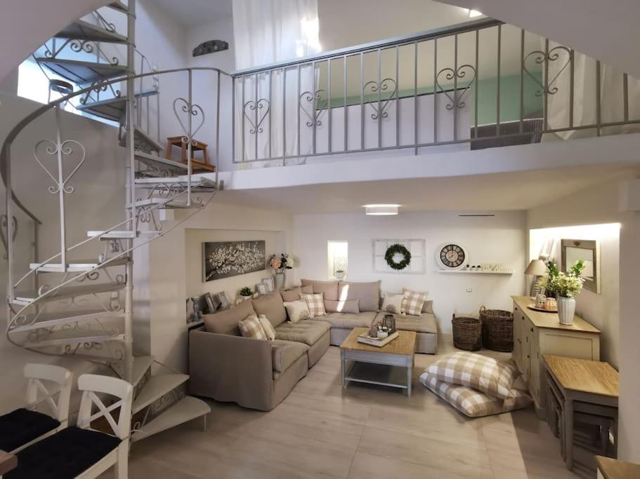 나오우사 The Minty Door Boutique House 빌라 외부 사진